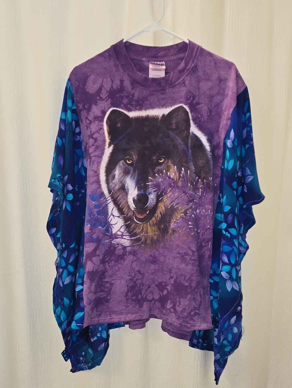 Upcycled 100% Cotton Purple Wolf Graphic Short Sleeve Kimono Poncho Tee